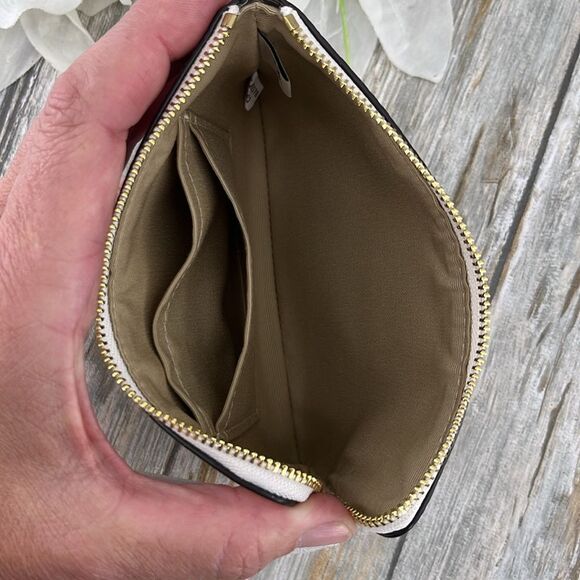 Authentic Coach Corner Zip Wristlet With Strawberry Print Wallet Bag Purse - Picture 5 of 6